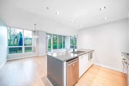 Office / Den Photo of 107 5638 Birney Avenue, Vancouver, BC