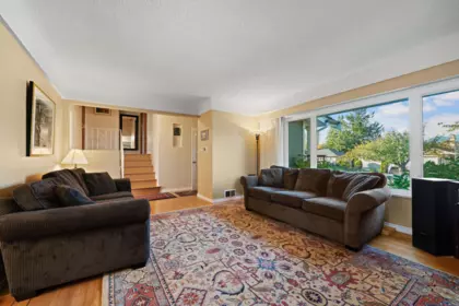 4860 Southlawn Drive, Burnaby, BC, Burnaby — Single Family Residence for sale