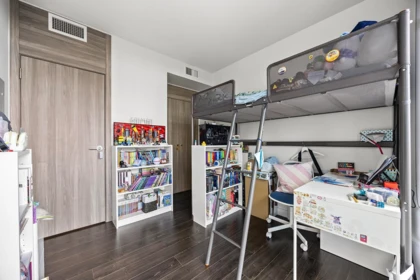 Office / Den Photo of 602 4730 Lougheed Highway, Burnaby, BC