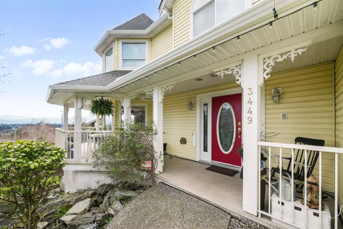 Family Room Photo of 3449 Promontory Court, Abbotsford, BC