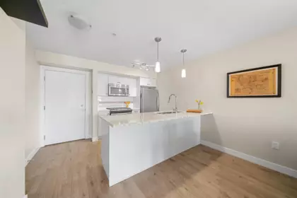 208 4815 55b Street, Delta, BC, Delta — Apartment/Condo for sale