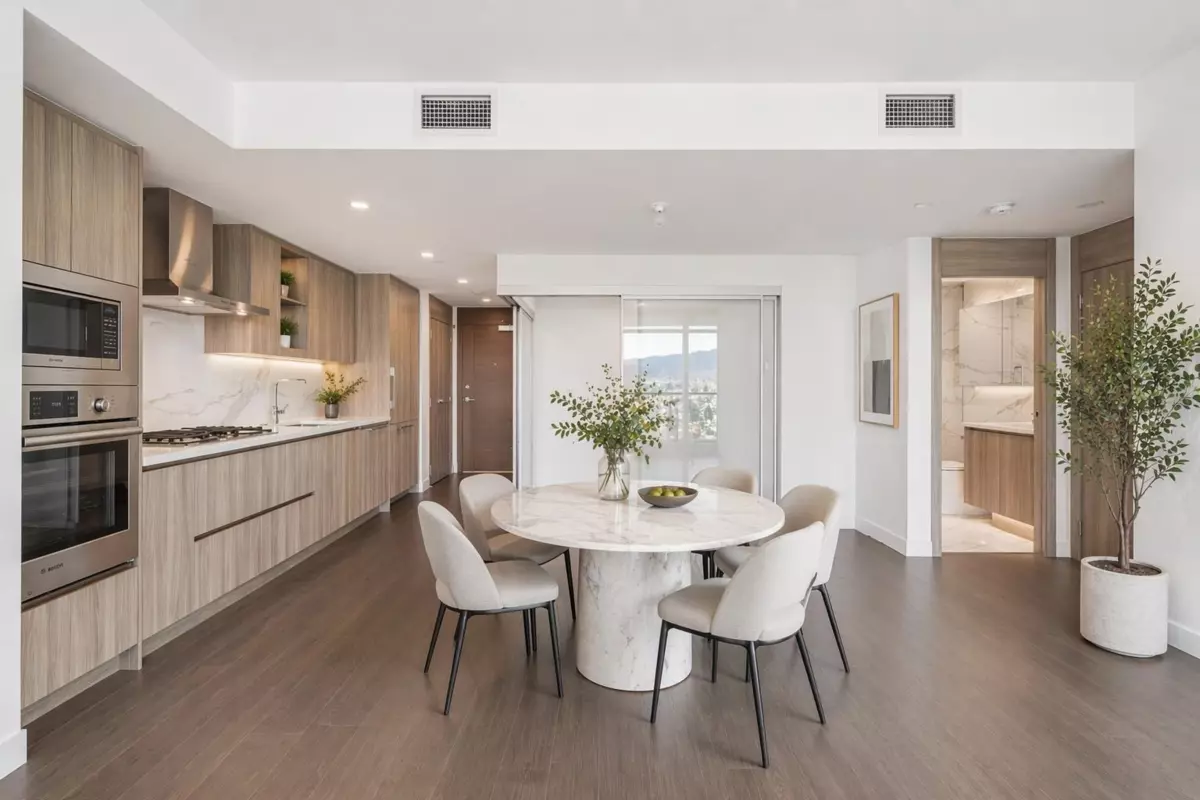 Dining Area Photo of 3008 4890 Lougheed Highway, Burnaby, BC