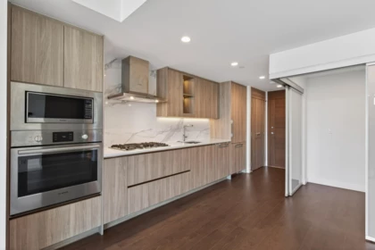 Walk-In Closet Photo of 3008 4890 Lougheed Highway, Burnaby, BC