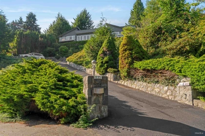 Fitness Center Photo Near 1135 Groveland Court, West Vancouver, BC
