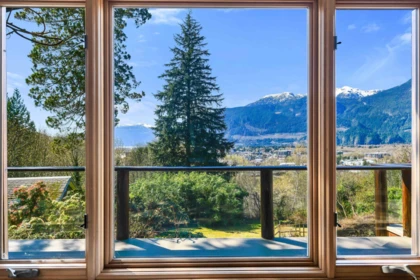 38263 View Place, Squamish, BC, Squamish — Single Family Residence for sale