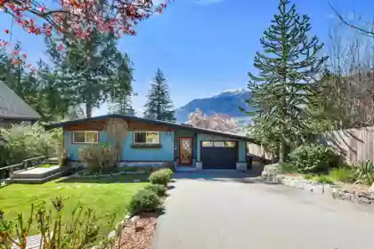 38263 View Place, Squamish, BC, Plateau — 4 bed single family residence for sale