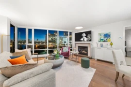 903 8 Smithe Mews, Vancouver, BC