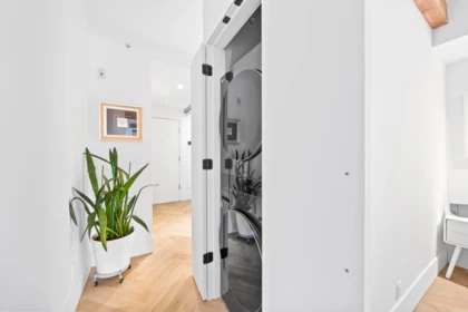 Guest Bathroom Photo of 202 1275 Hamilton Street, Vancouver, BC