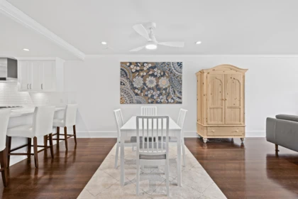 Breakfast Nook Photo of 9 1891 Marine Drive, West Vancouver, BC