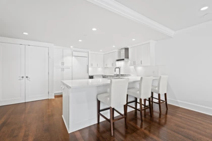 Kitchen Island Photo of 9 1891 Marine Drive, West Vancouver, BC