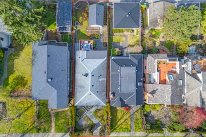 Hot Tub / Spa Photo of 4377 W 12th Avenue, Vancouver, BC