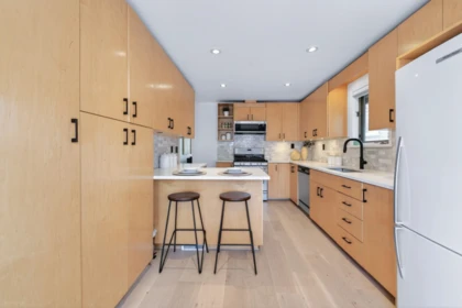 Powder Room Photo of 4377 W 12th Avenue, Vancouver, BC