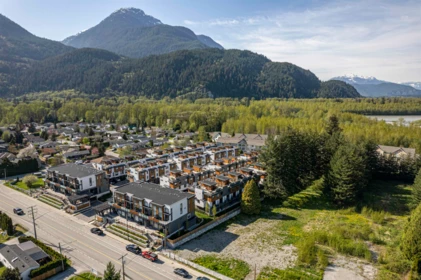 104 39767 Government Road, Squamish, BC, Squamish — Other for sale