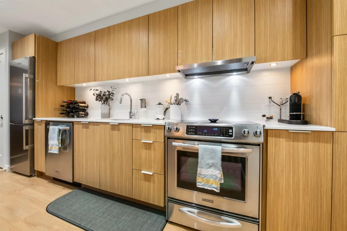 Dining Area Photo of 1 3728 Thurston Street, Burnaby, BC