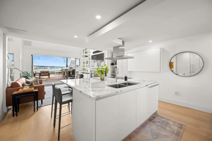 Breakfast Nook Photo of 418 5 K De K Court, New Westminster, BC