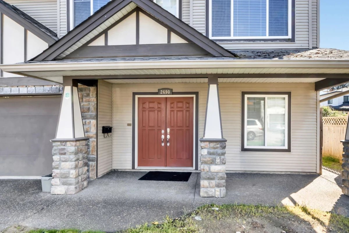 Living Room Photo of 2690 Victoria Street, Abbotsford, BC