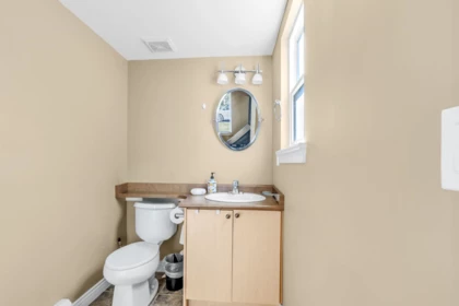Mudroom Photo of 2690 Victoria Street, Abbotsford, BC
