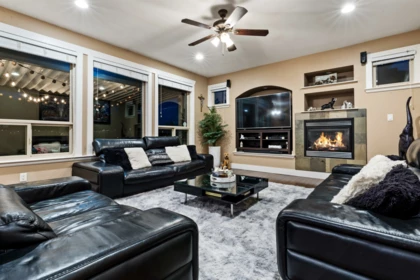 Office / Den Photo of 8741 163a Street, Surrey, BC