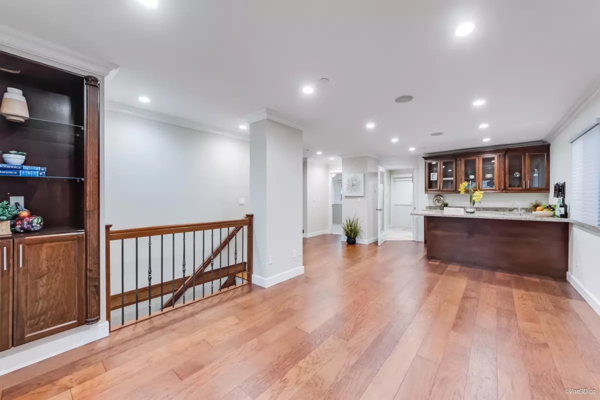 Family Room Photo of 6167 Commercial Street, Vancouver, BC