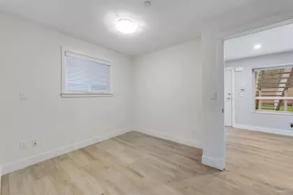 Powder Room Photo of 6167 Commercial Street, Vancouver, BC