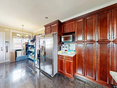 Kitchen Photo of 919 E 64th Avenue, Vancouver, BC
