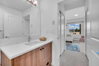 Primary Bathroom Photo of B209 20487 65 Avenue, Langley, BC