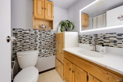 Powder Room Photo of 705 6689 Willingdon Avenue, Burnaby, BC