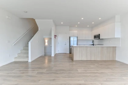 Kitchen Photo of 100 15255 Sitka Drive, Surrey, BC
