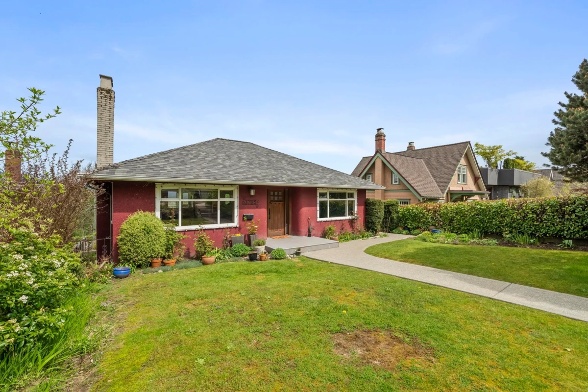 Exterior Rear Photo of 3765 Edinburgh Street, Burnaby, BC