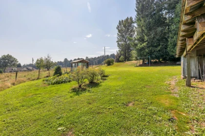 Garden / Landscaping Photo of 29665 Glengarry Avenue, Abbotsford, BC