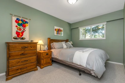 Powder Room Photo of 29665 Glengarry Avenue, Abbotsford, BC