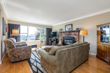 Walk-In Closet Photo of 29665 Glengarry Avenue, Abbotsford, BC