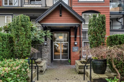 Street View Photo of 102 736 W 14th Avenue, Vancouver, BC
