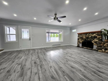 Living Room Photo of 7088 Sumas Prairie Road, Sardis - Greendale, BC