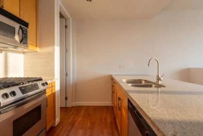 705 2055 Yukon Street, Vancouver, BC, Vancouver — Apartment/Condo for sale