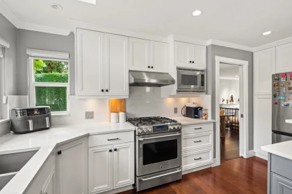 Basement Recreation Room Photo of 5976 Southpark Grove, Surrey, BC