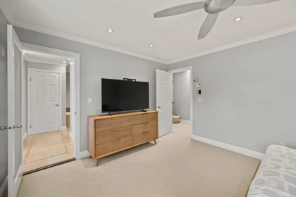 Hallway Photo of 5976 Southpark Grove, Surrey, BC