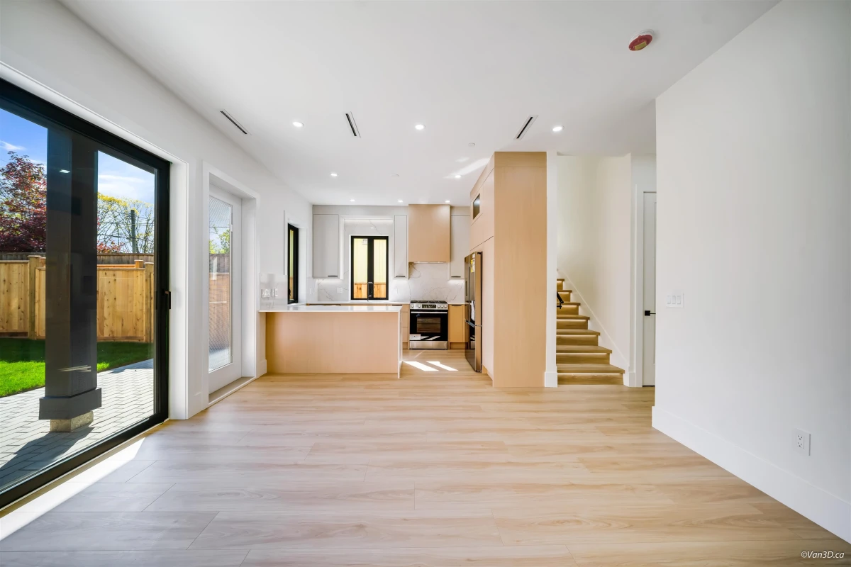 Living Room Photo of 2 2636 Mcgill Street, Vancouver, BC