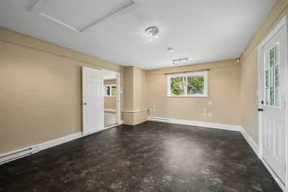 Hallway Photo of 27924 112 Street, Maple Ridge, BC
