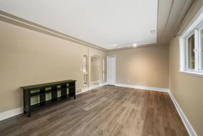 Mudroom Photo of 27924 112 Street, Maple Ridge, BC