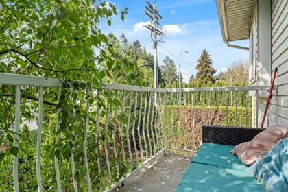 Backyard Photo of 37 45090 Luckakuck Way, Chilliwack, BC