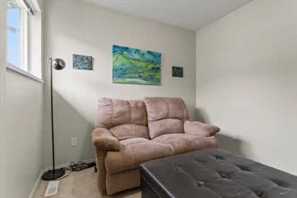 Hallway Photo of 37 45090 Luckakuck Way, Chilliwack, BC