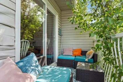 Outdoor Deck Photo of 37 45090 Luckakuck Way, Chilliwack, BC
