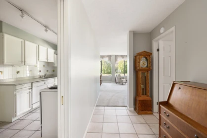 302 1480 Duchess Avenue, West Vancouver, BC, West Vancouver — Apartment/Condo for sale