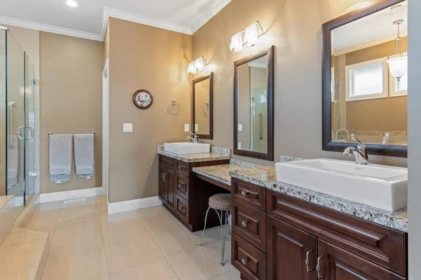 Basement Recreation Room Photo of 16254 26b Avenue, Surrey, BC