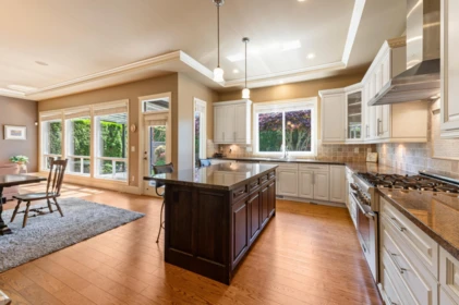 Breakfast Nook Photo of 16254 26b Avenue, Surrey, BC