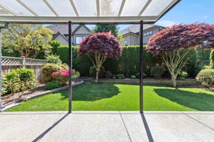 Front Yard Photo of 16254 26b Avenue, Surrey, BC