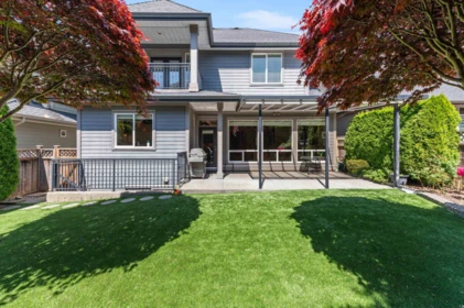Swimming Pool Photo of 16254 26b Avenue, Surrey, BC