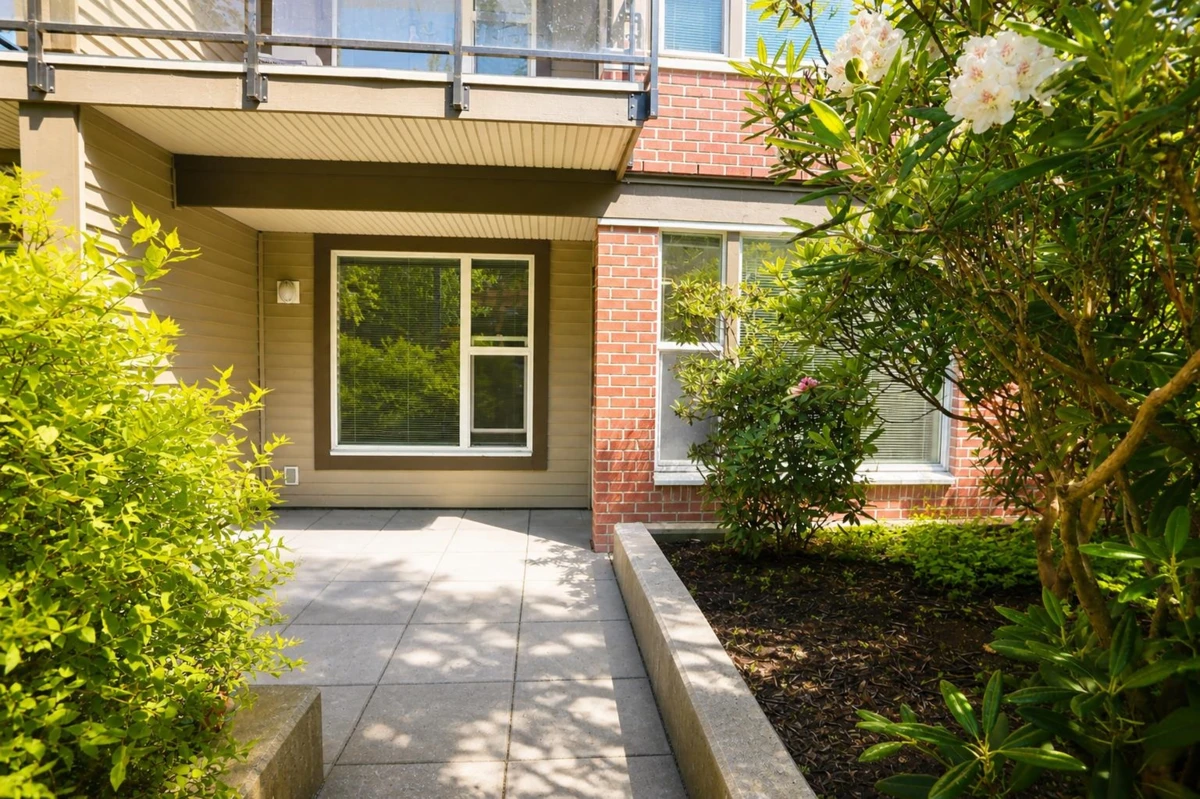 Exterior Rear Photo of 108 33539 Holland Avenue, Abbotsford, BC