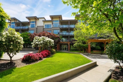 Staircase Photo of 108 33539 Holland Avenue, Abbotsford, BC
